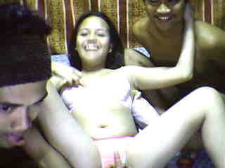 Trios asiaticos por webcam en vivo